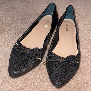 Alfani flats